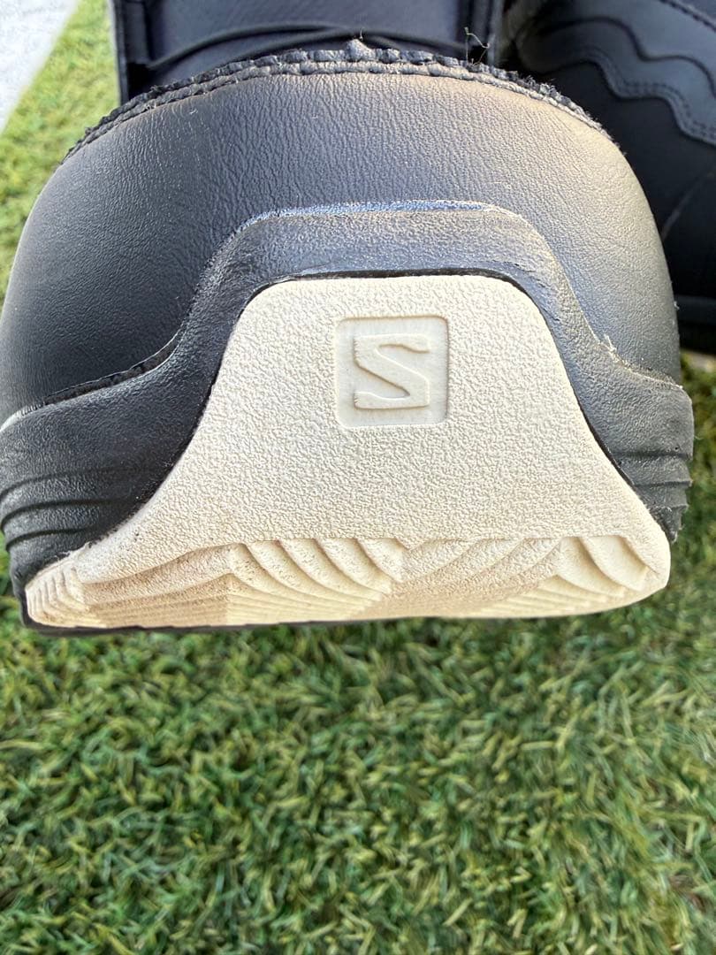 美品 SALOMON スノーボードブーツ 23.5cm