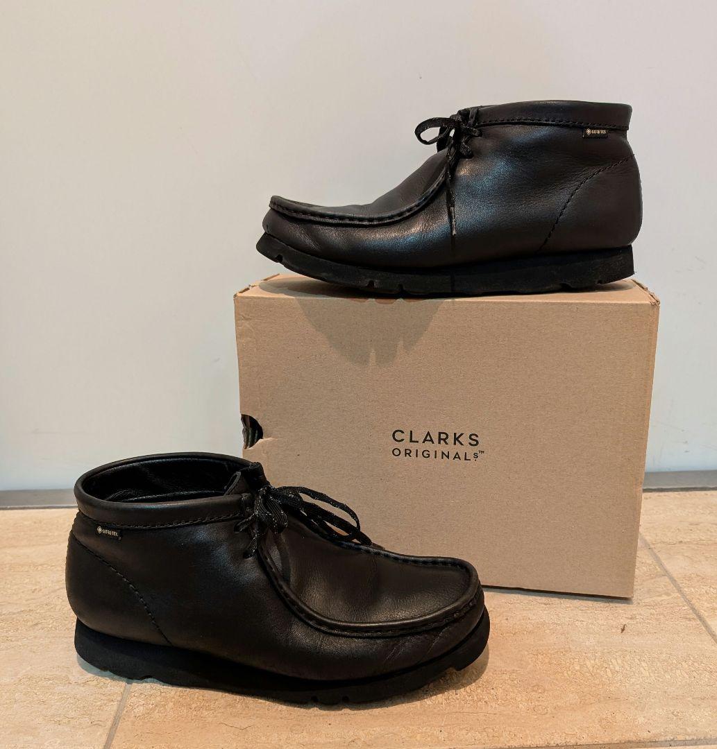 靴 Clarks Wallabee BT GTX Black