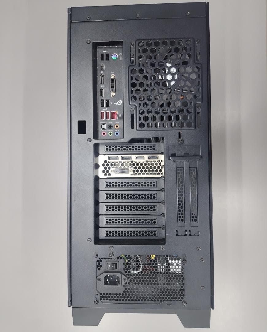 ゲーミングPC　i5-9600K GTX-1070Ti　自作マシーン