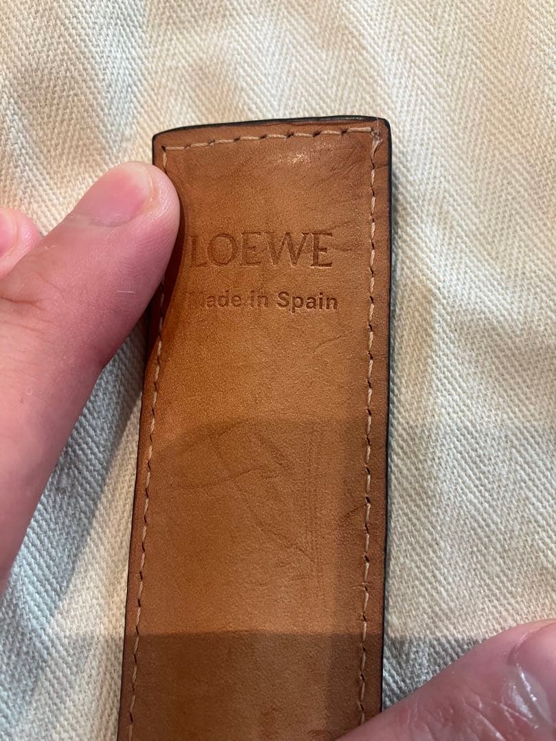 m*u様 LOEWE ロエベ スラップブレスレット スモール ブラウン