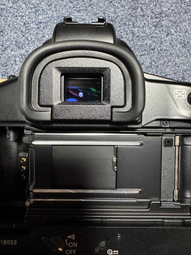 Canon EOS 1 v フィルム一眼レフカメラ