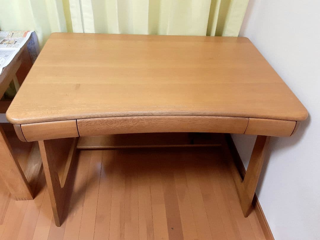 木製デスク①　デスクのみ