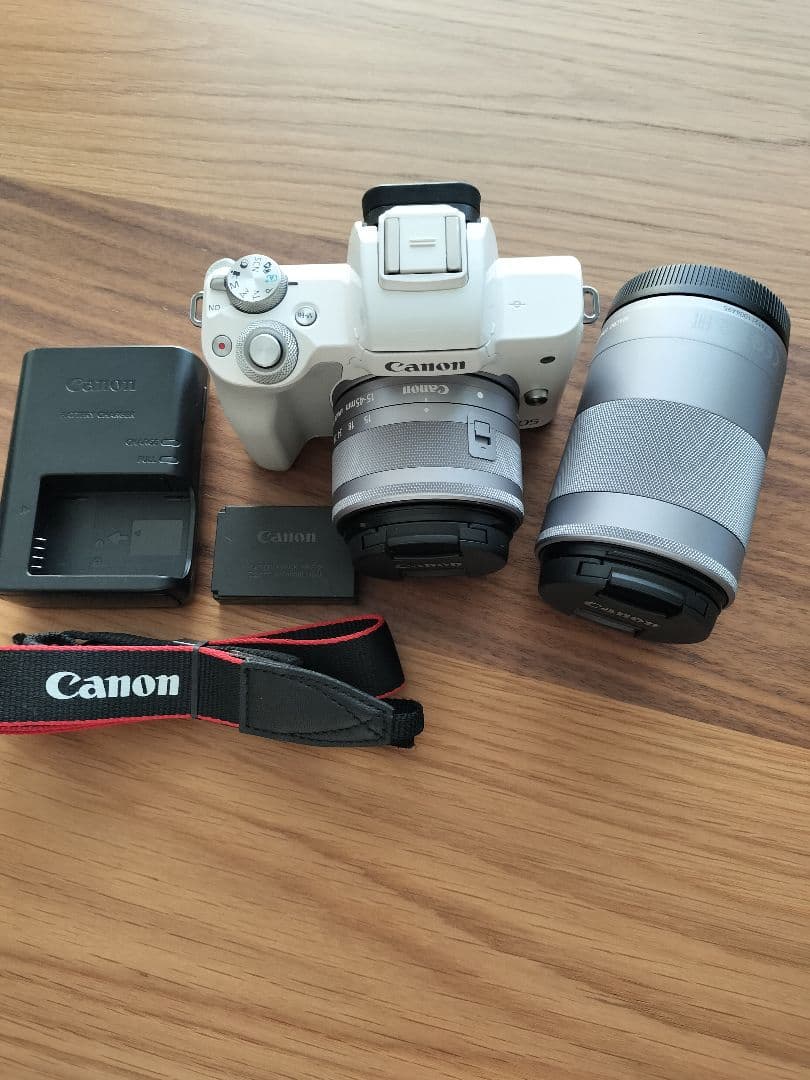 Canon EOS M ミラーレスカメラ ホワイト