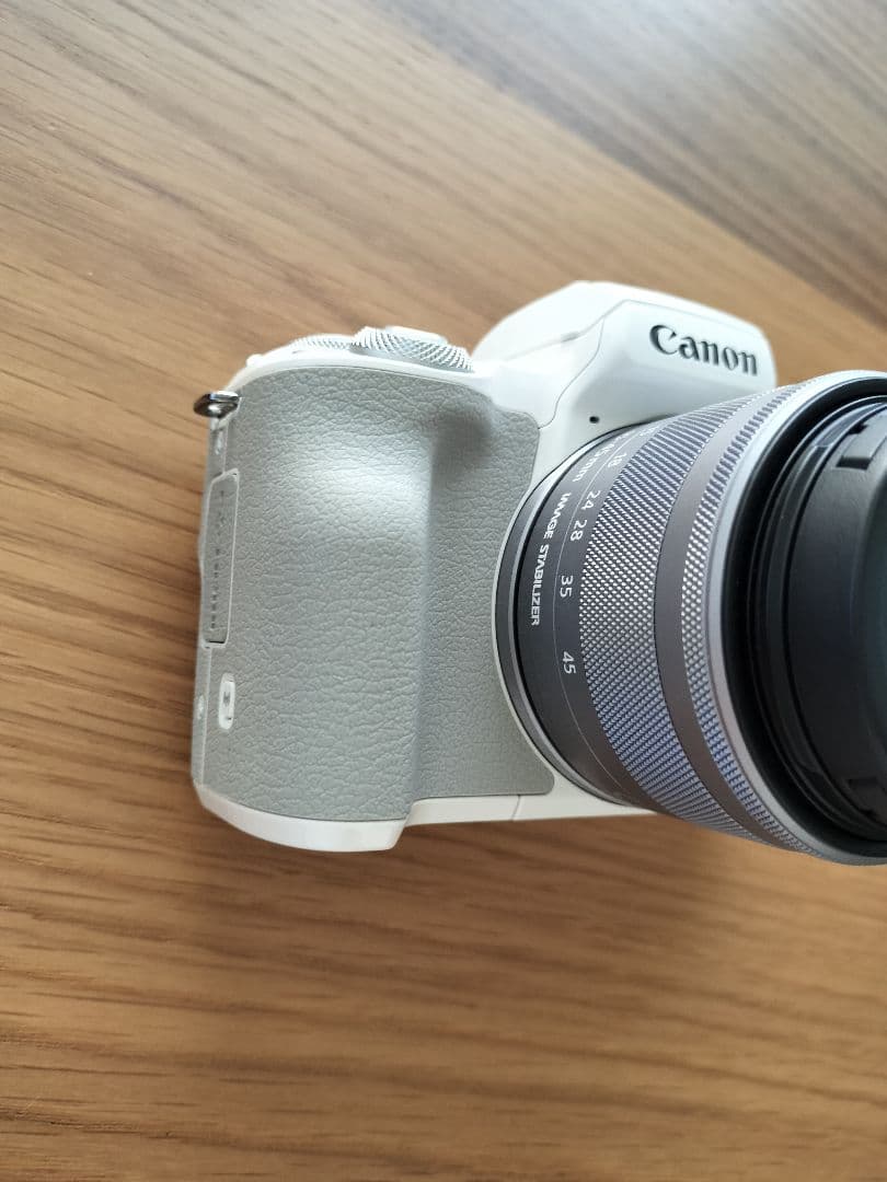 Canon EOS M ミラーレスカメラ ホワイト