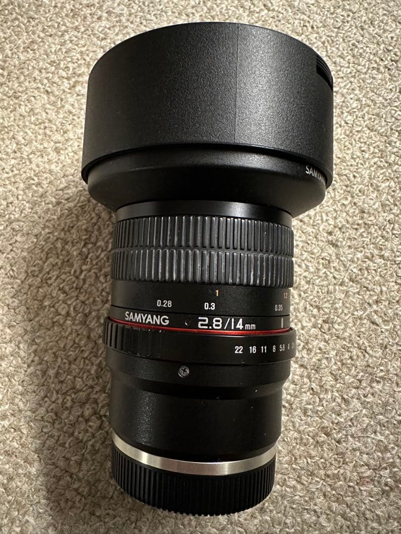 Samyang F2.8 14mm 超広角レンズ　サンヤン