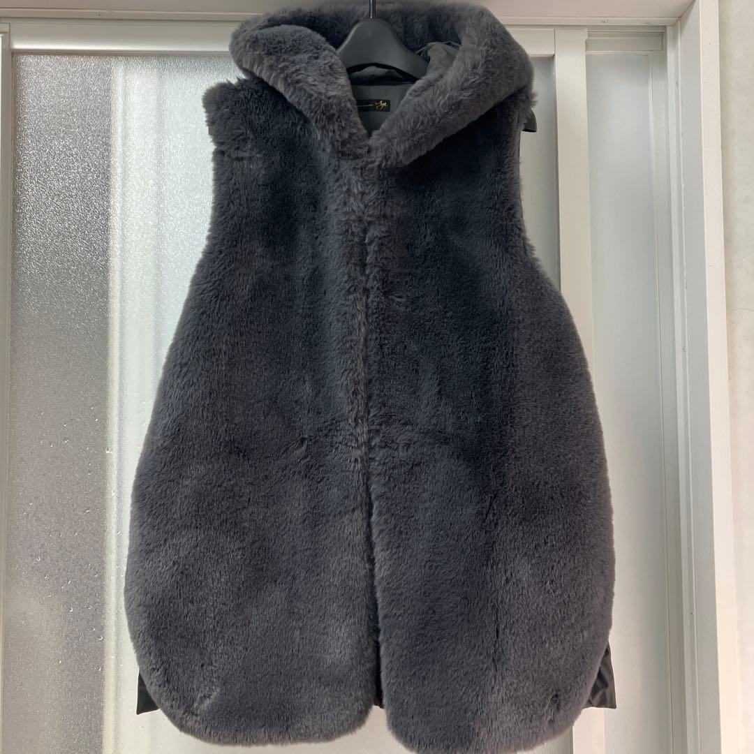 タイムセール‼️美品‼️agaボアベスト ドゥミルサンクファーベスト