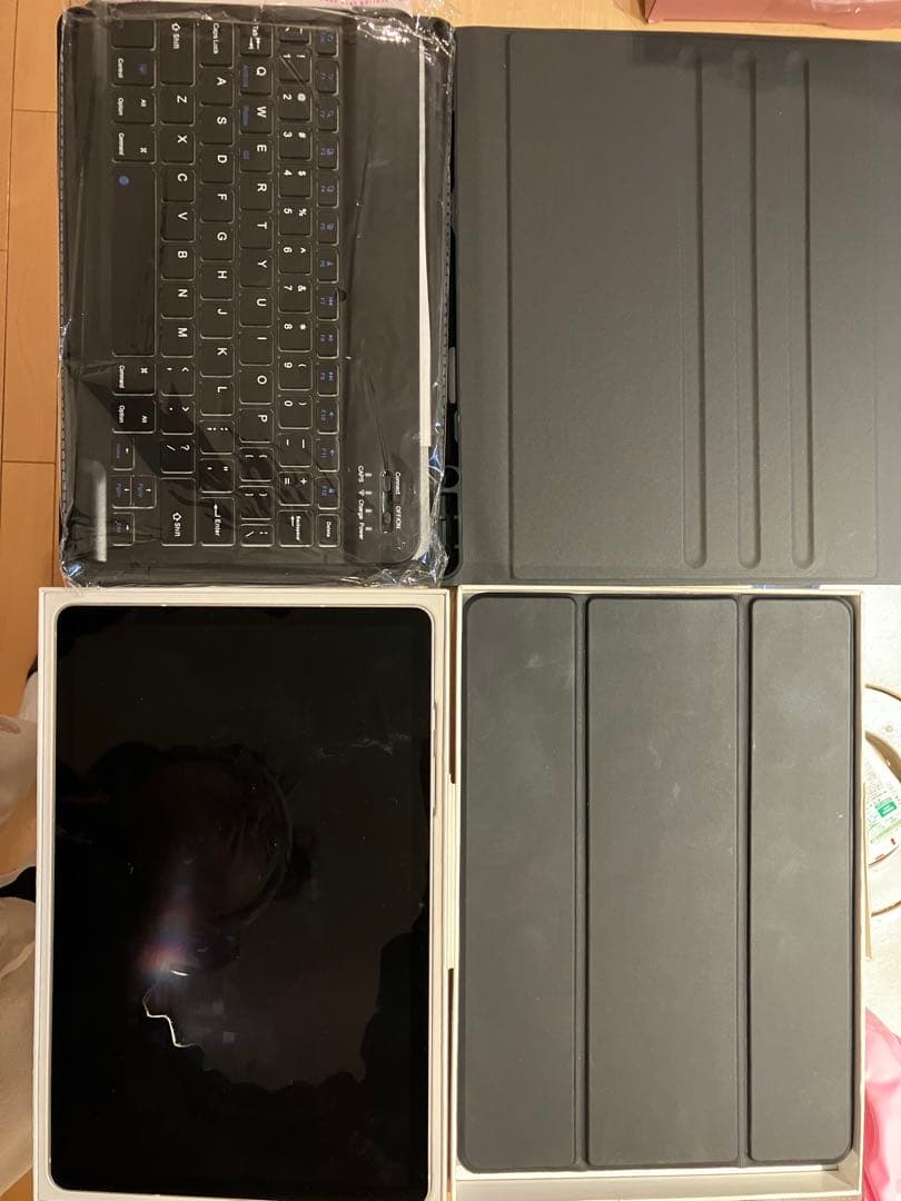 Galaxy Tab S9 本体　シルバー、キーボード、マウス付き（ケースも）