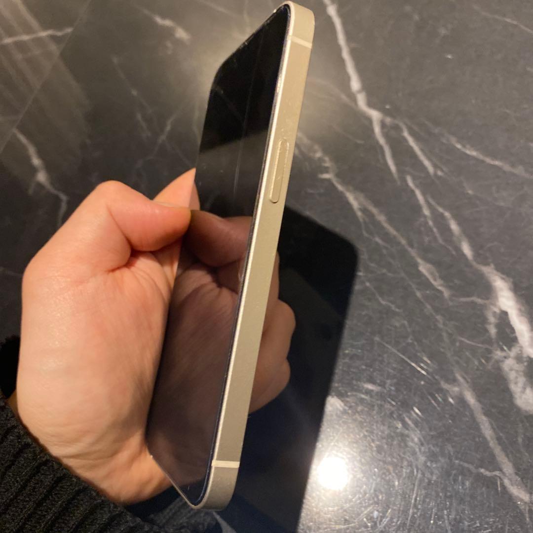 【美品】Apple iPhone 13 128GB 本体 SIMフリー