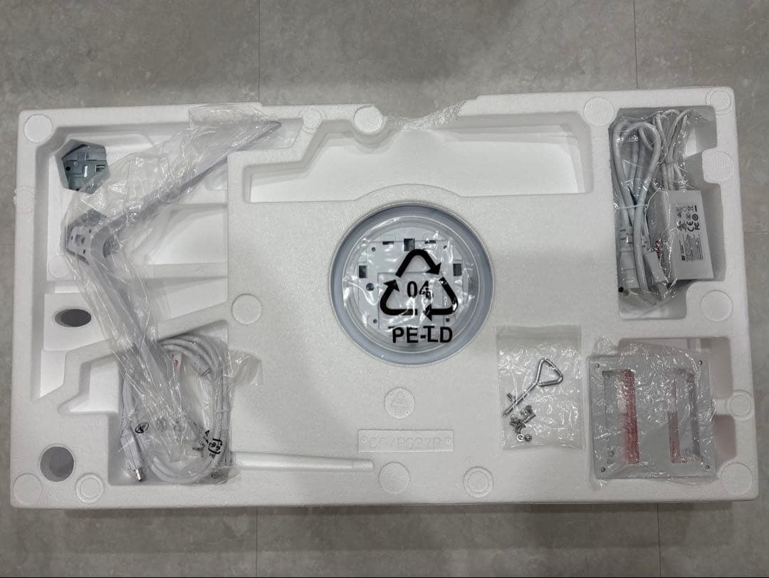 PXC278 Wave / White 27インチ ゲーミングモニター