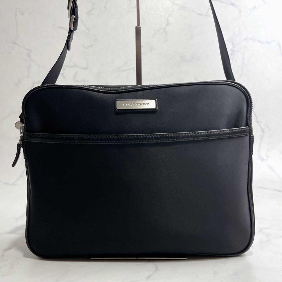 美品✨BURBERRY ショルダーバッグ 二層 ナイロン レザー ノバチェック