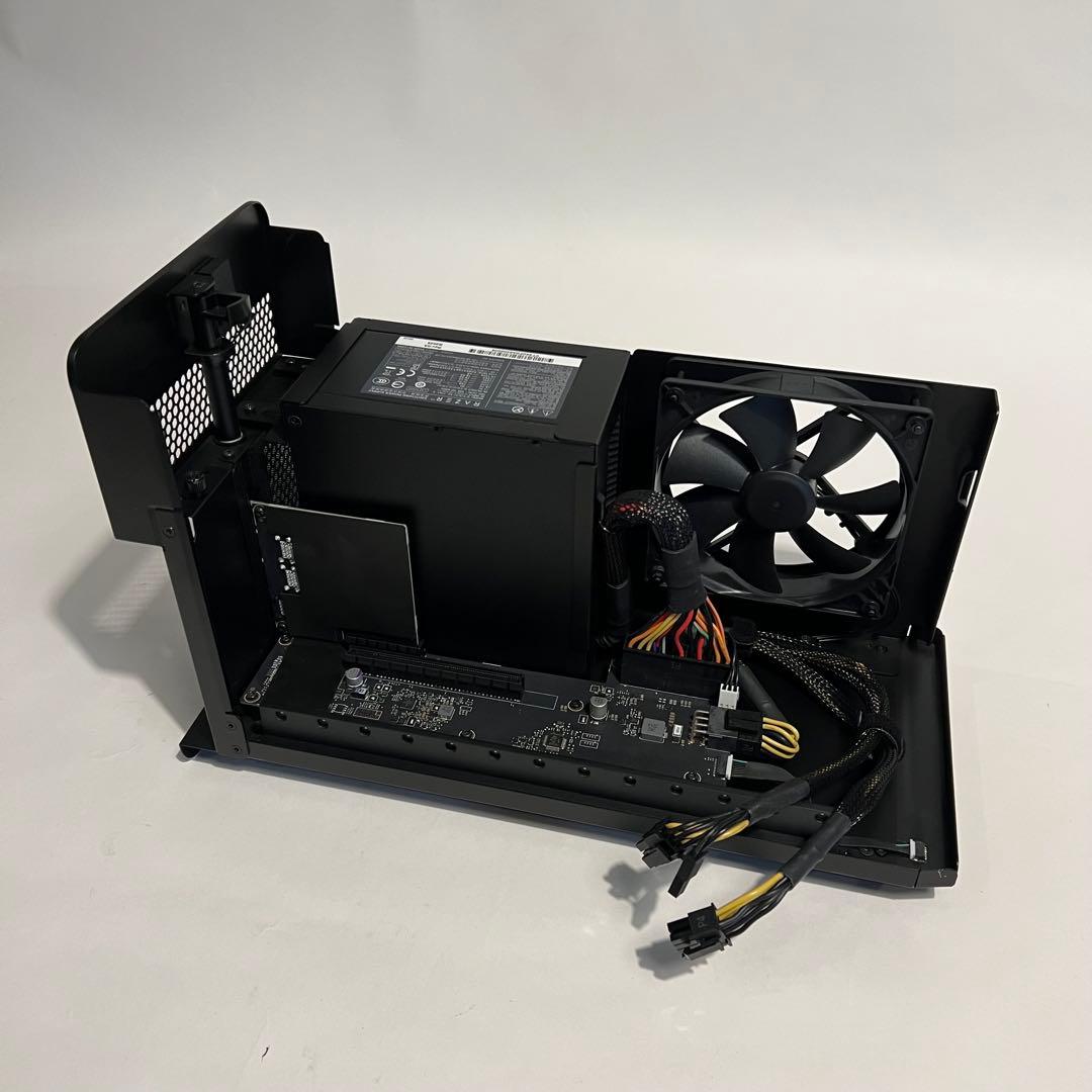 Razer Core X Chroma 外付けGPUボックス eGPU