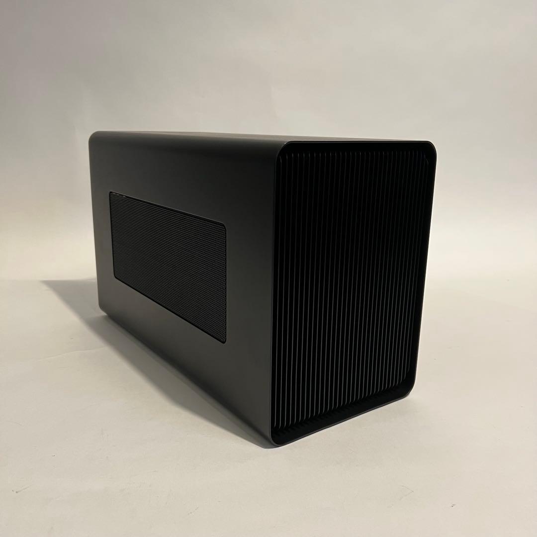 Razer Core X Chroma 外付けGPUボックス eGPU