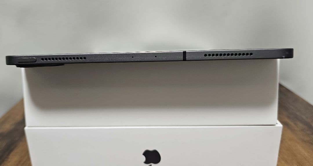 11インチ iPad Pro 第2世代 256GB Wi-Fi+Cellular