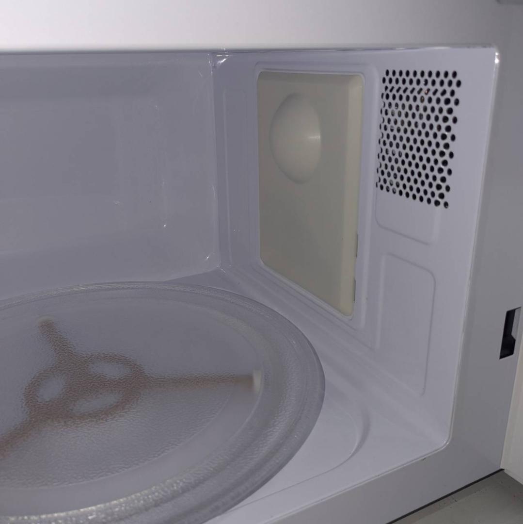 25506 ターンテーブル式単機能電子レンジ NITORI MM720CUKN4