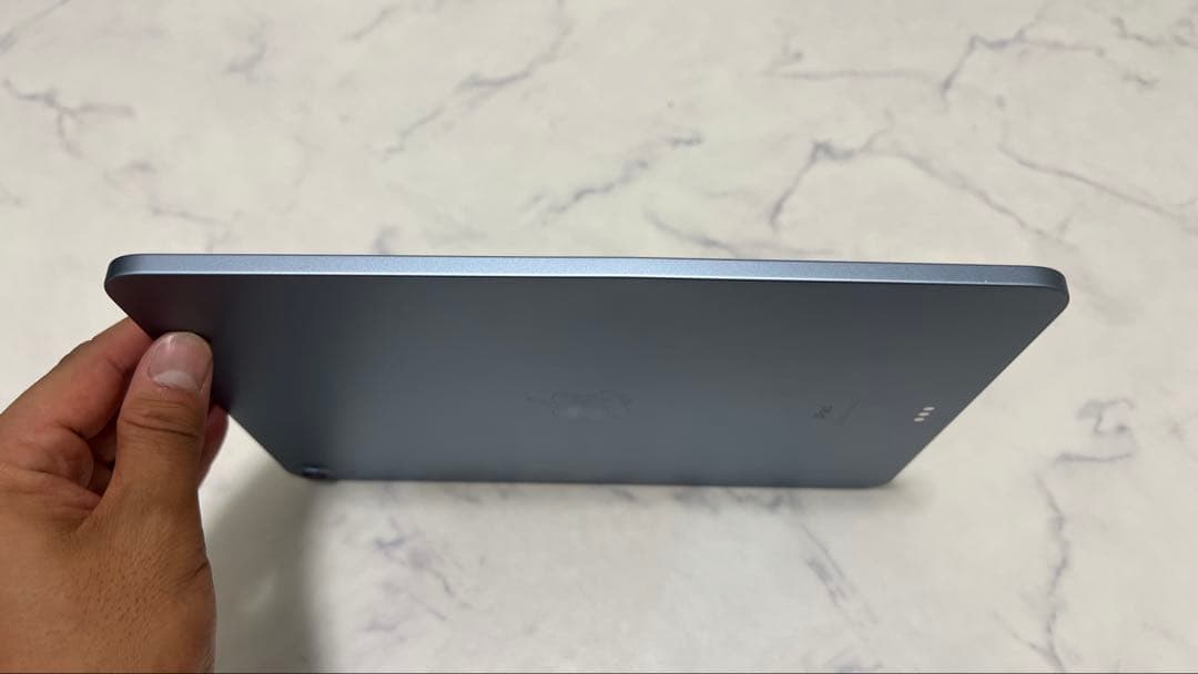 Apple iPad Air第4世代 256GB 本体(Wi-Fi)スカイブルー