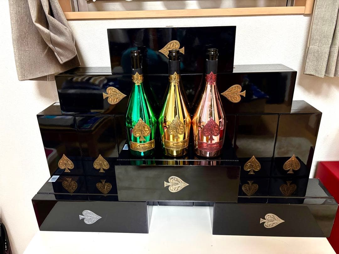 アルマンド　空箱12箱+空瓶3本　Armand de Brignac シャンパン