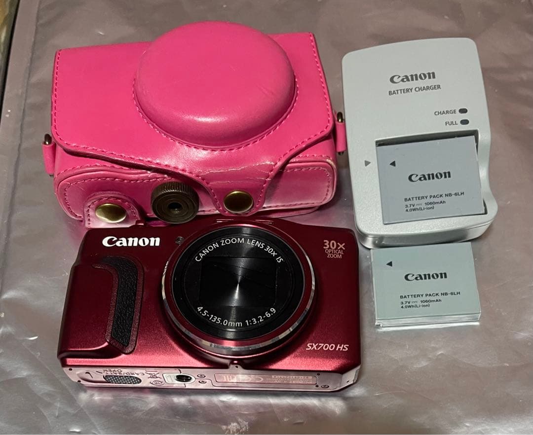 Canon パワーショット SX700HS レッド　美品　バッテリー２個
