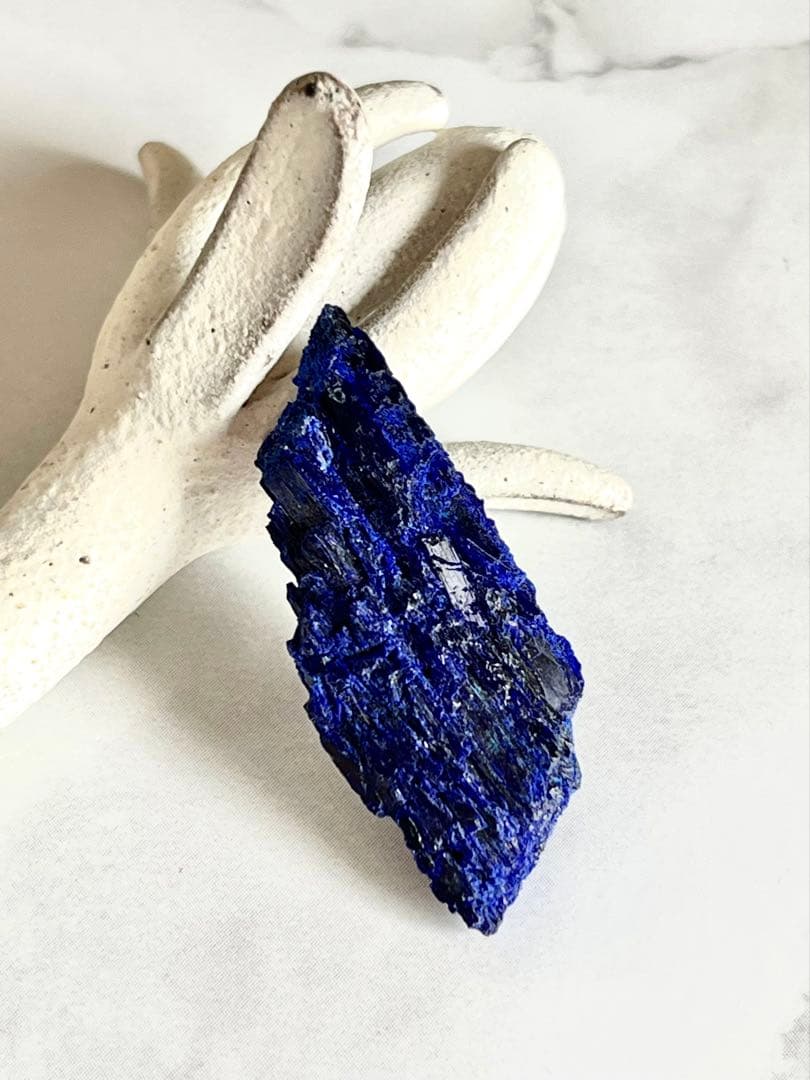 原石　アズライト