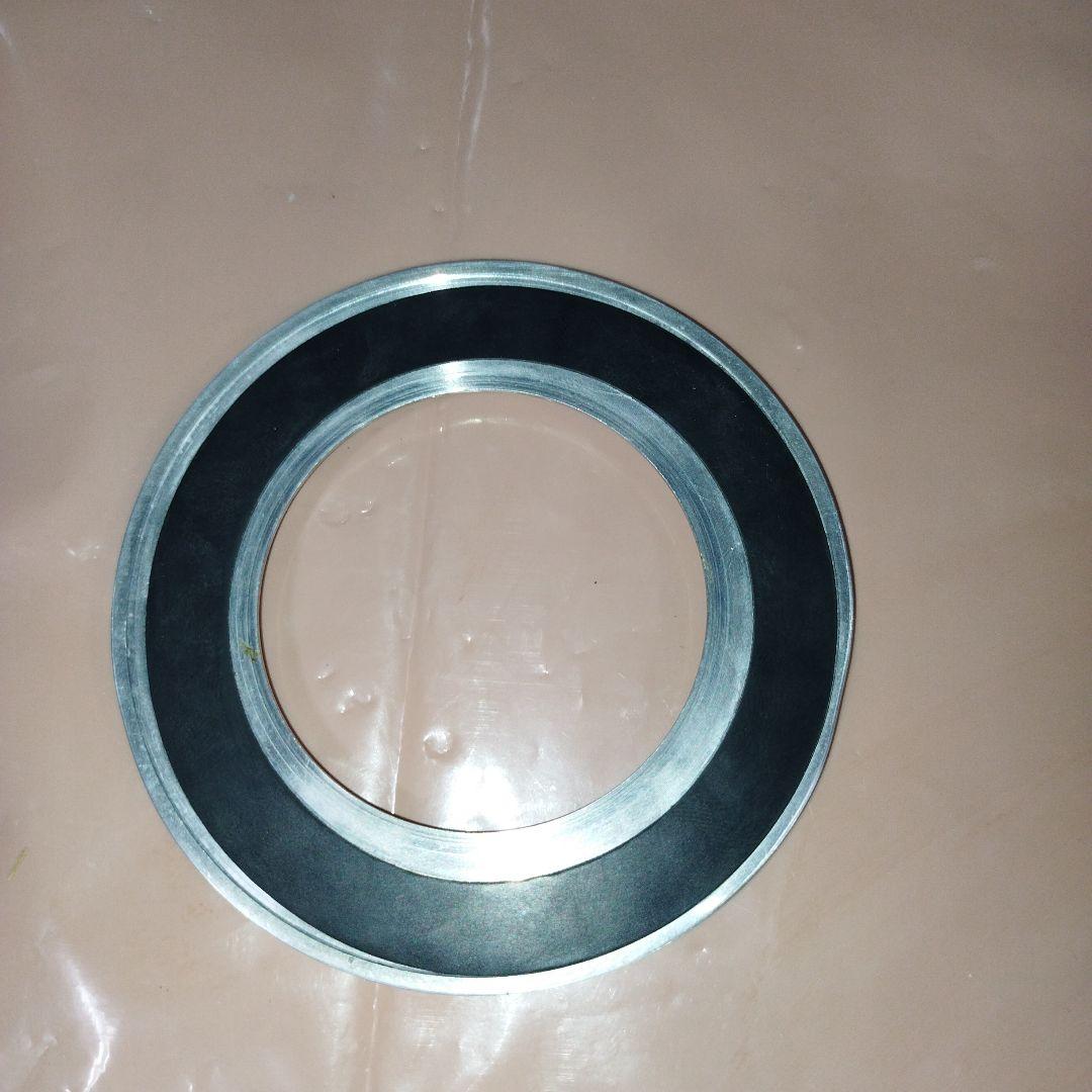 ウッドとメタルのステアリング