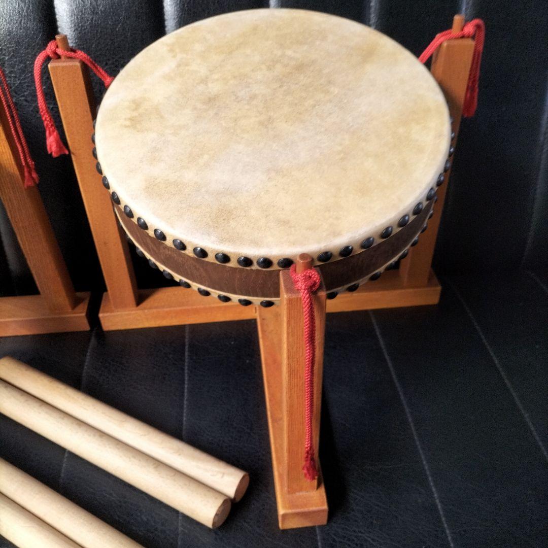 民謡　長唄　平胴太鼓　平太鼓（木製太鼓台　バチ付き）セット中古品