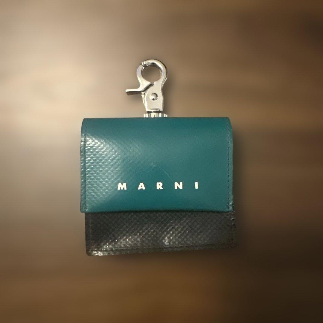 【美品】MARNI マルニ AirPodsケース レザー キーケースイタリア製