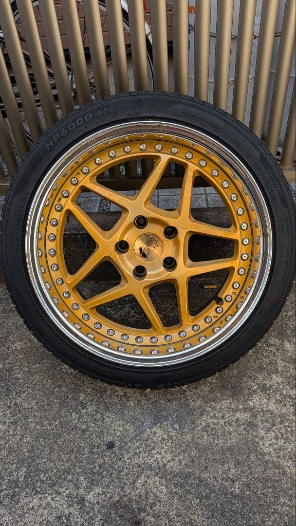 【値下】レオンハルト プログレスライン ライゼ18インチ 5穴 深リム タイヤ付