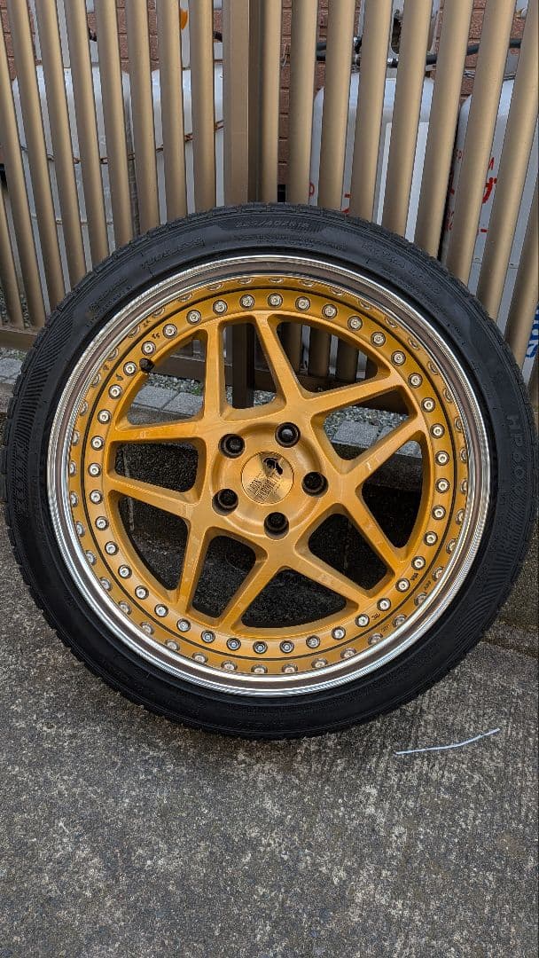 【値下】レオンハルト プログレスライン ライゼ18インチ 5穴 深リム タイヤ付