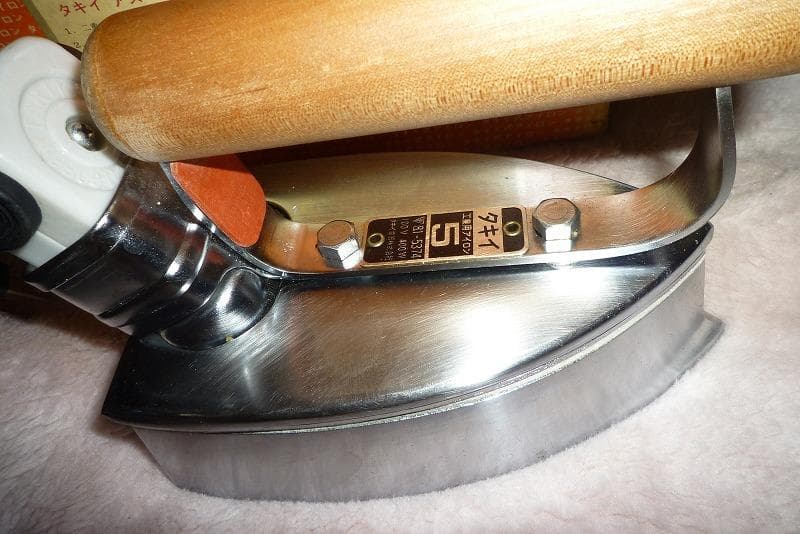 未使用品　タキイ　5型 　業務アイロン　 販売店保管品