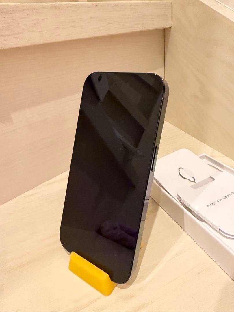 【美品】iPhone 14 Pro 黒 512GB 本体 SIMフリー　箱付き他