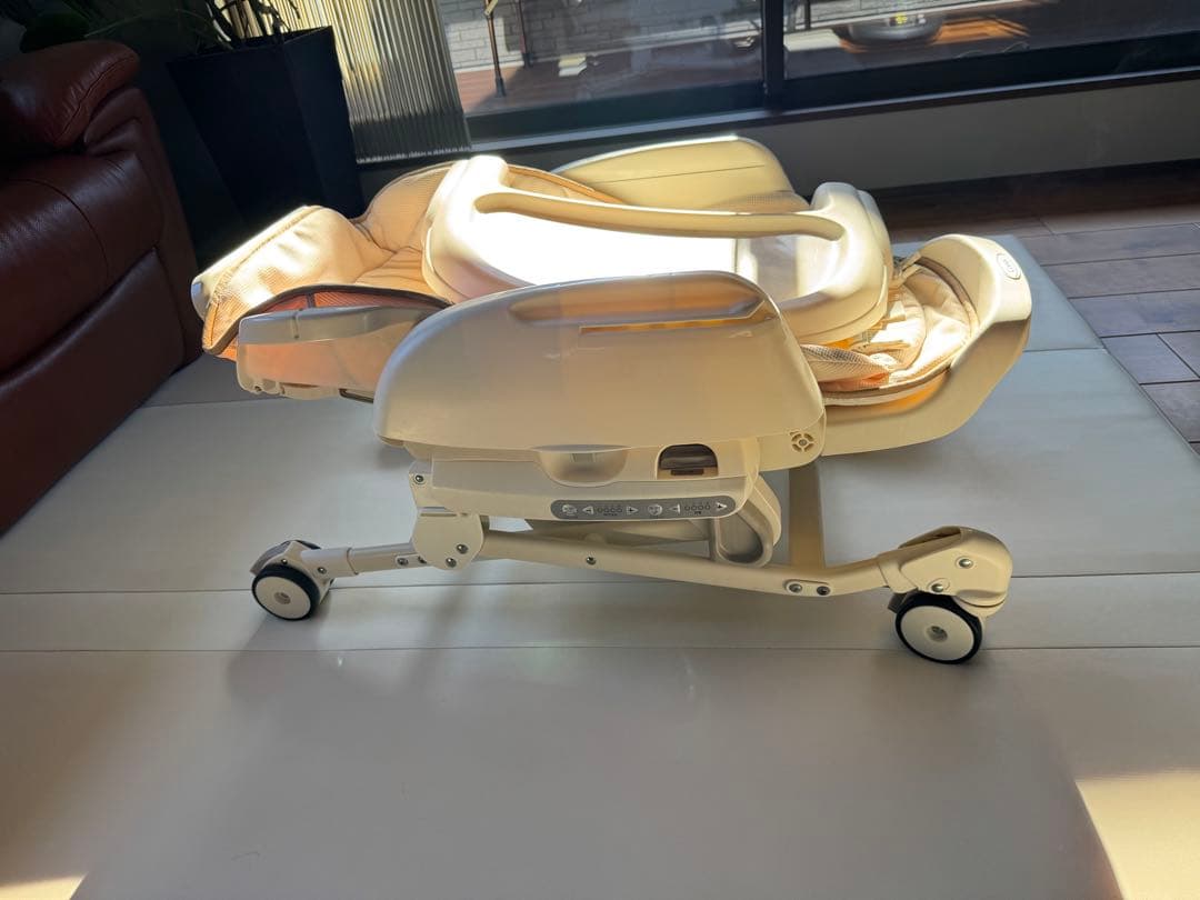 【バズさん専用】コンビ　エコアクト　ルシエス　AUTO SWING