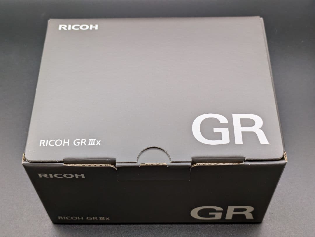【新品】RICOH GR IIIx コンパクトデジタルカメラ 正規品　保証有