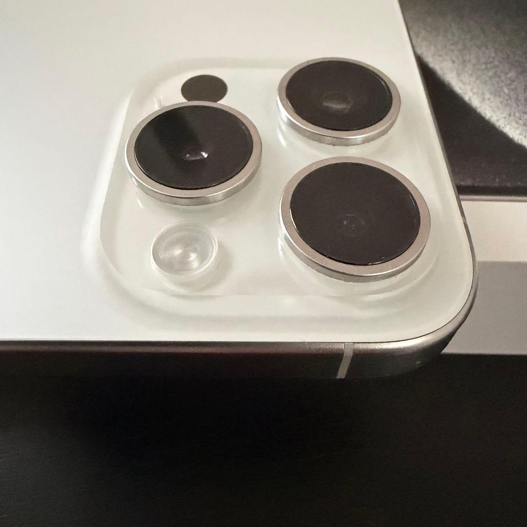 スマートフォン本体 Apple iPhone 15 Pro White Titanium 128GB