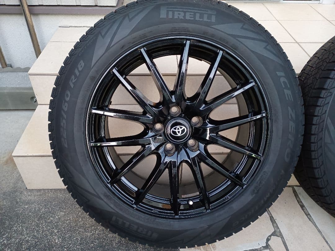 225/60R18 スタッドレスホイールセット　美品バリ山　ハリアーＲＡＶ4に！
