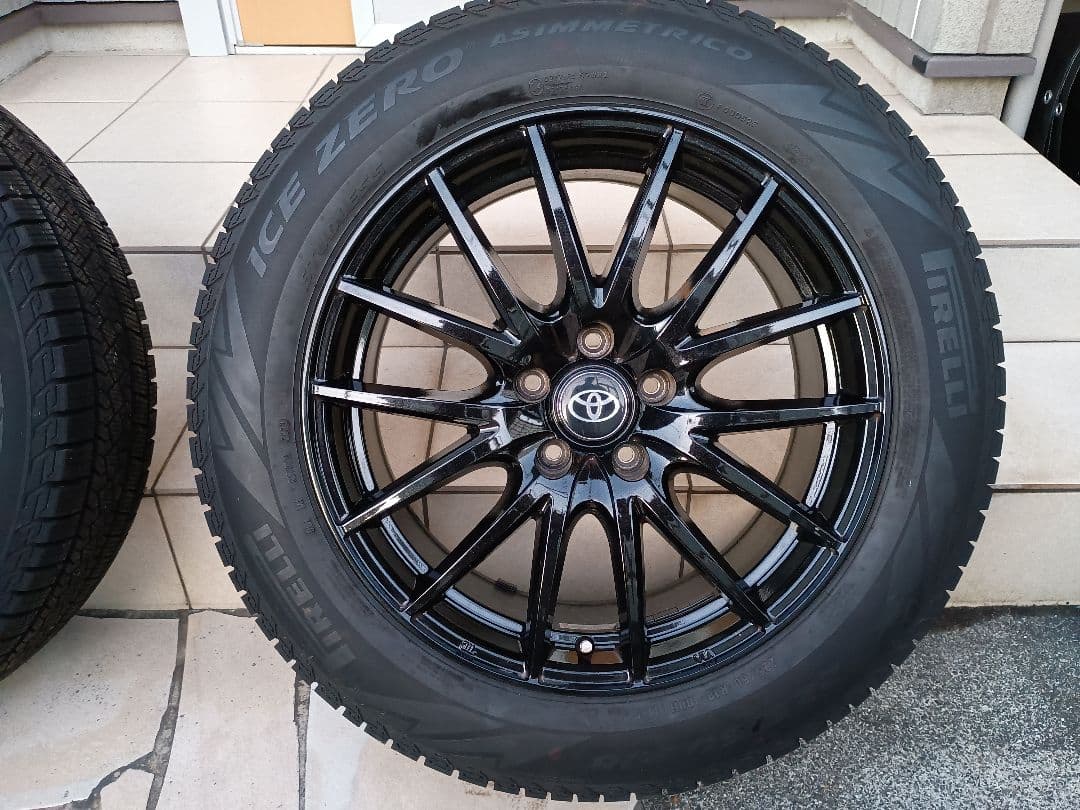 225/60R18 スタッドレスホイールセット　美品バリ山　ハリアーＲＡＶ4に！