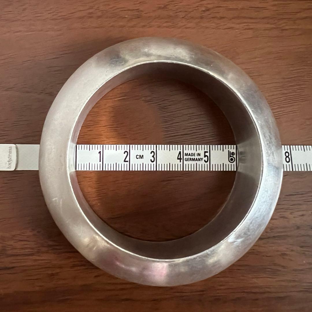 カレンシルバー　タイ　少数民族　シルバーアクセサリー　バングル　純銀