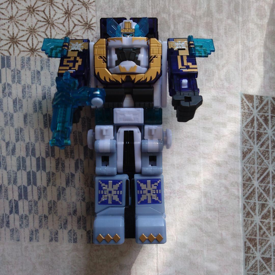 動物戦隊ジュウオウジャー　韓国限定DXブリザードキング