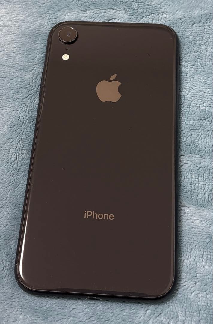 ★美品★Apple iPhone XR ブラック 本体（ガラスフィルム付）