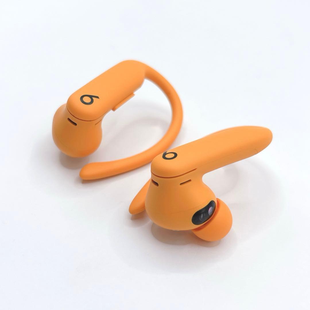 【極美品】 Powerbeats Pro2 パワービーツ オレンジ