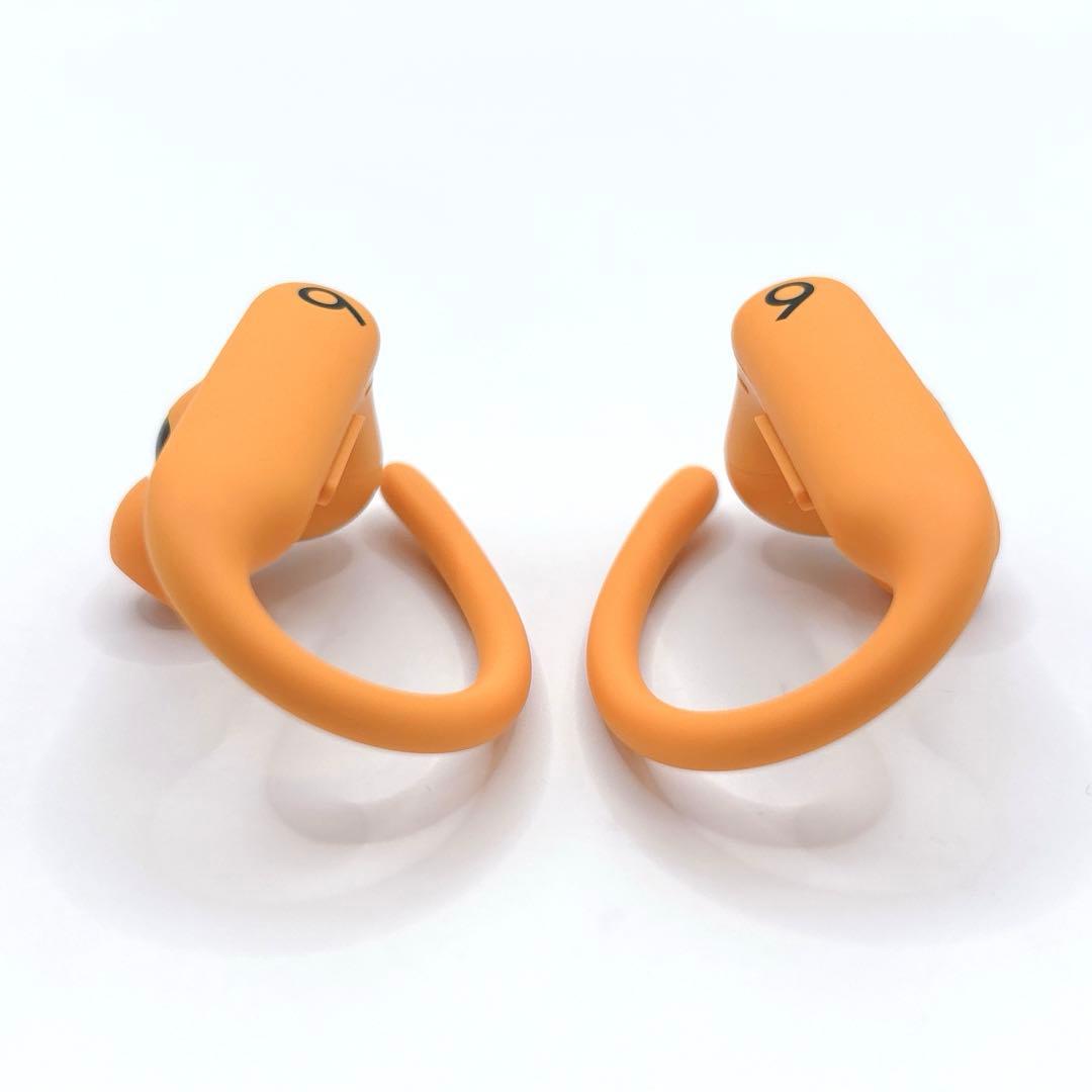【極美品】 Powerbeats Pro2 パワービーツ オレンジ