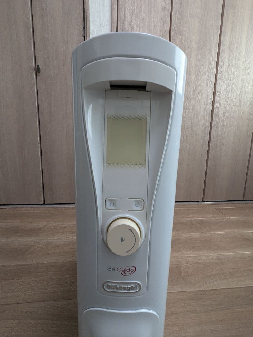 デロンギ　オイルヒーター　RHJ75V0815-CR 10畳〜13畳