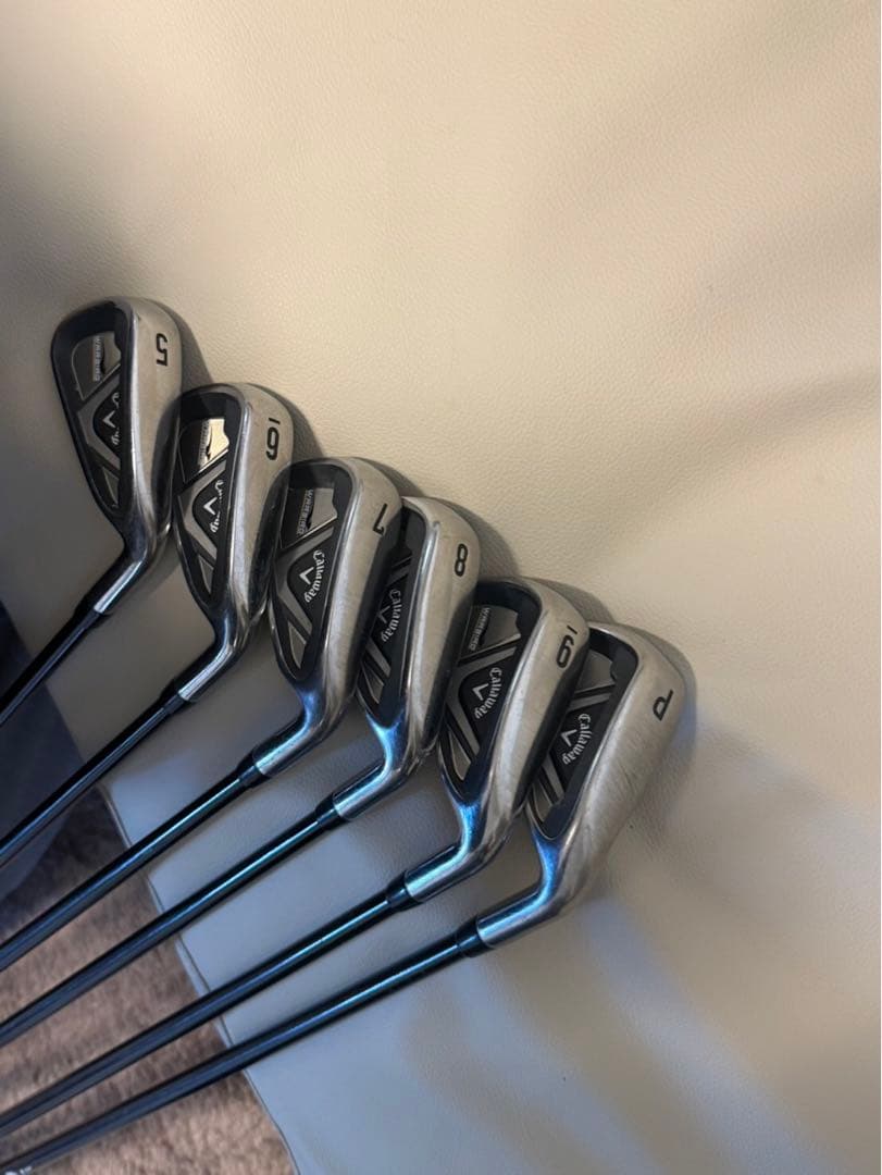 【送料込み】大人気　ウォーバード　現行最新モデル　キャディバッグ 付き　メンズ