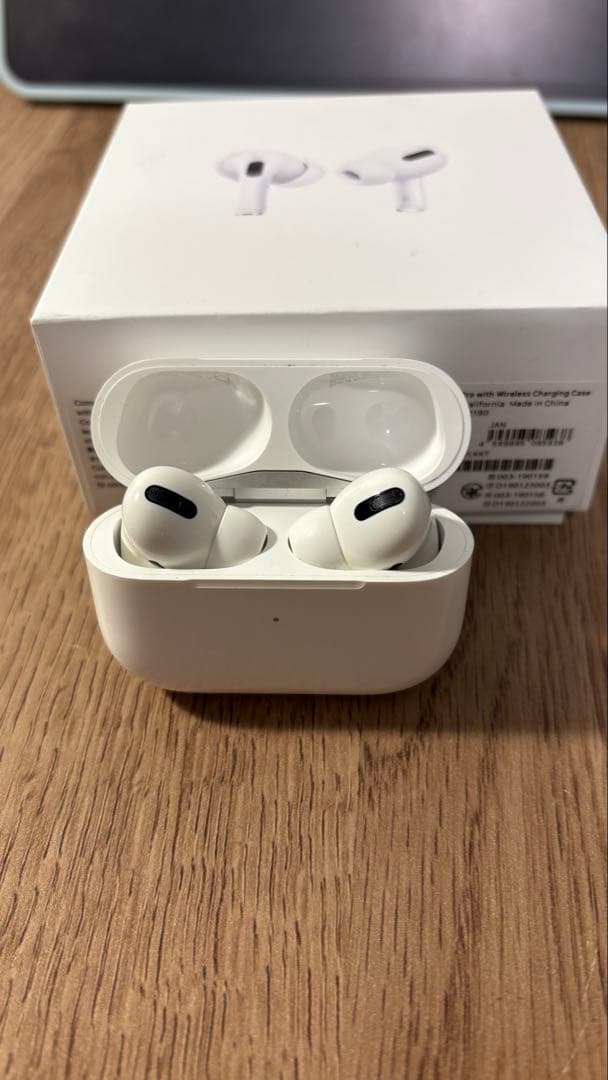 Apple AirPods Pro 本体 箱付き