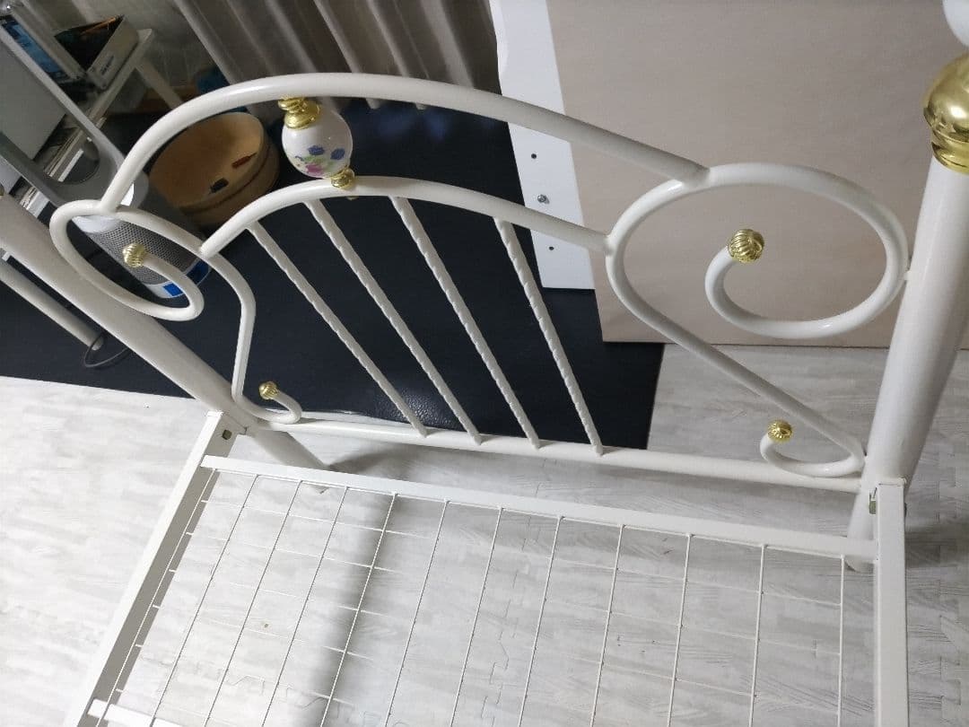 札幌市近郊の方限定！送料無料！ニトリ お姫様ベッド シングルパイプベッド