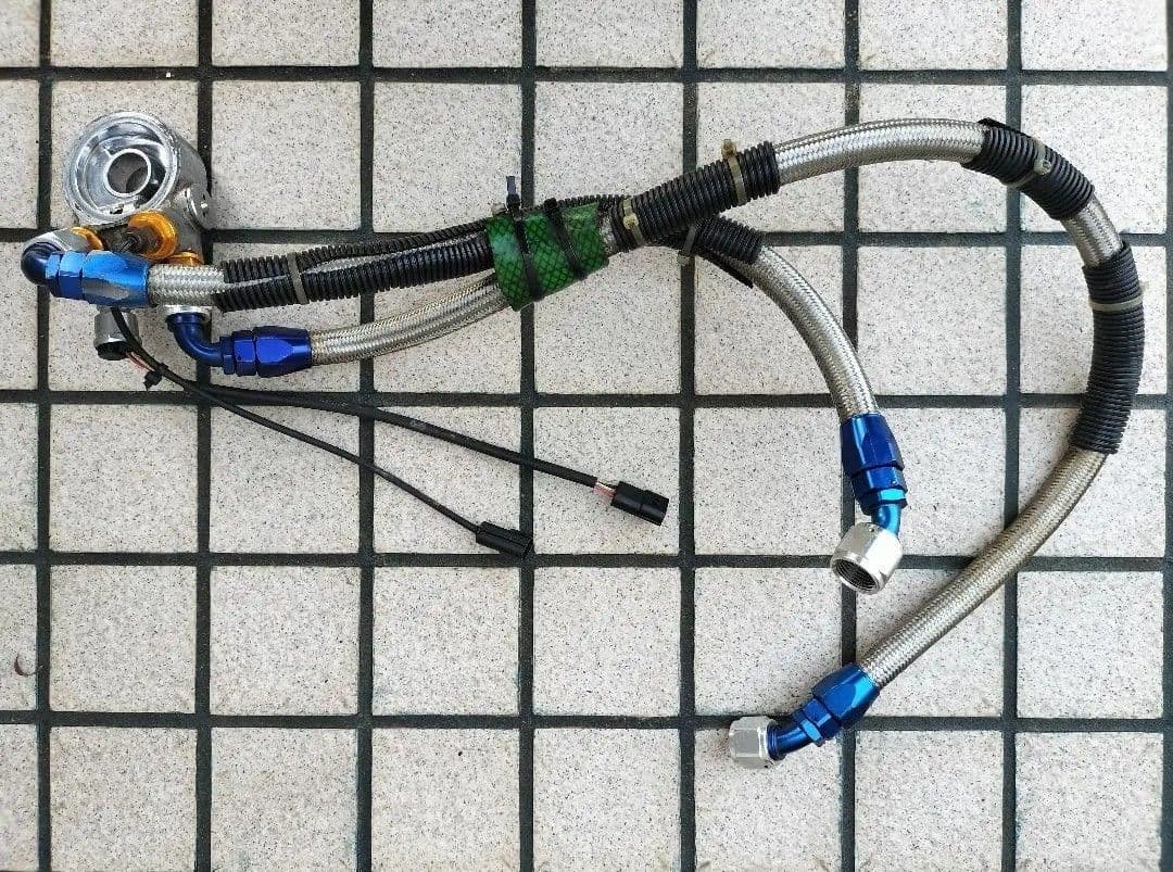 ご*す様 トラストグレッティ オイルクーラー