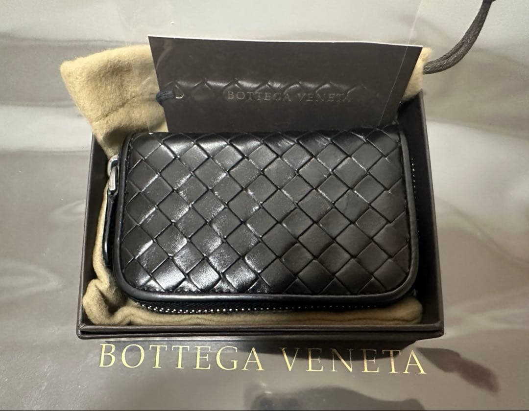 【付属品付】ボッテガヴェネタ イントレチャートケース/ラム/黒3️⃣✨✨