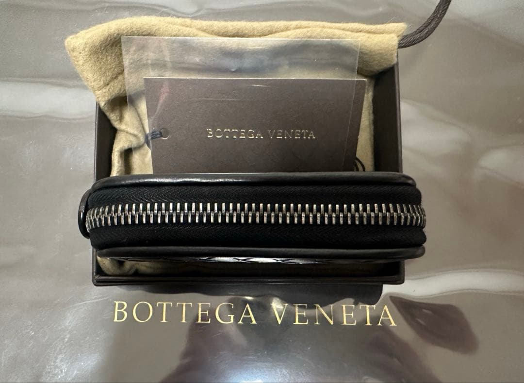 【付属品付】ボッテガヴェネタ イントレチャートケース/ラム/黒3️⃣✨✨