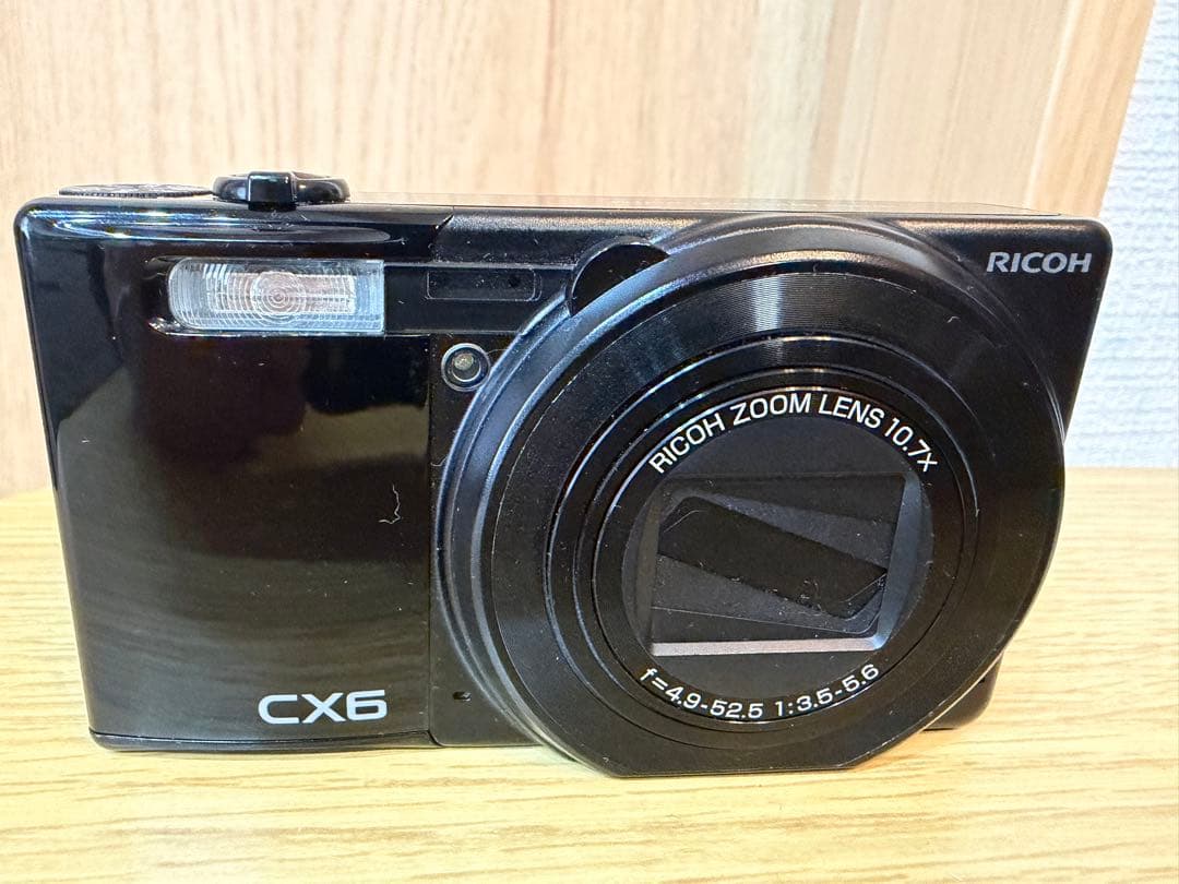 【完動品】RICOH CX6 コンパクトデジタルカメラ