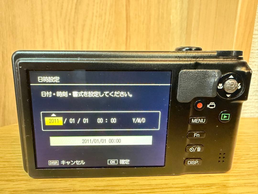 【完動品】RICOH CX6 コンパクトデジタルカメラ