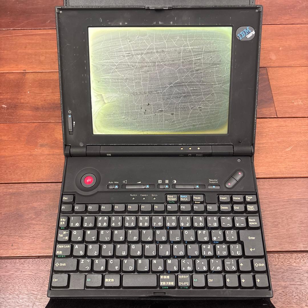 【ジャンク品】IBM ThinkPad 220 2432-SJ8 ②