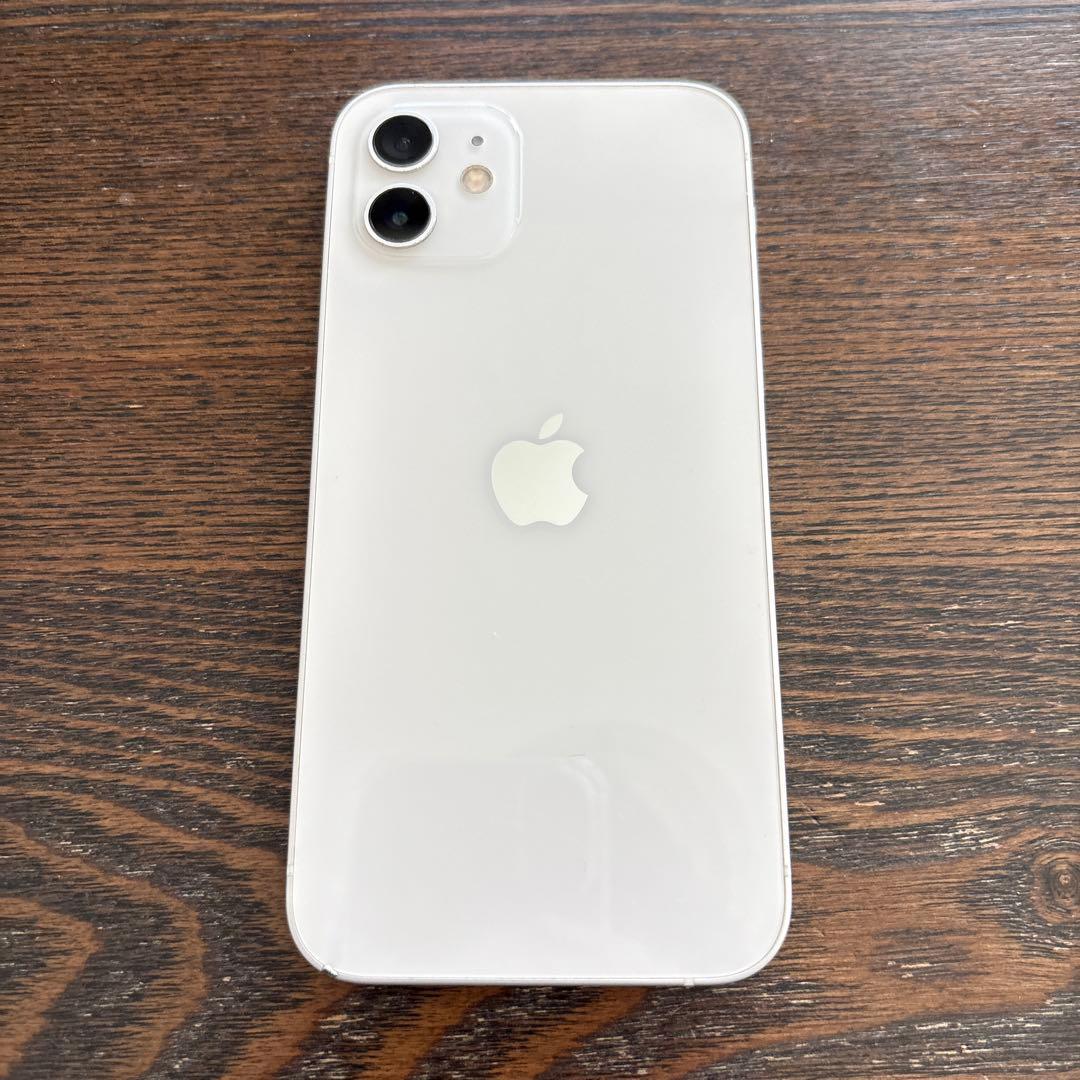 Apple iPhone 12 64G ホワイト 本体